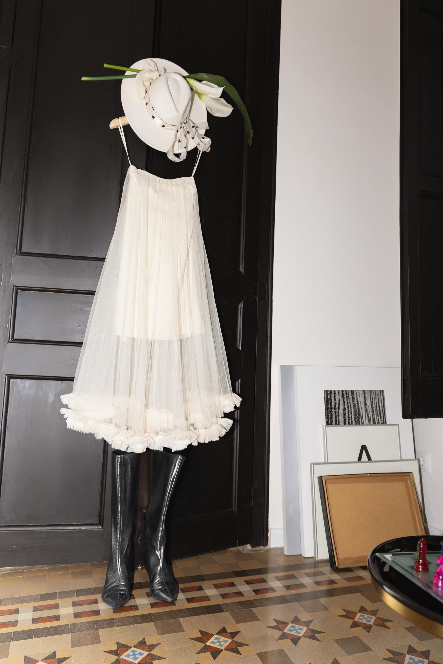 VESTIDO CREMA DE TULLE