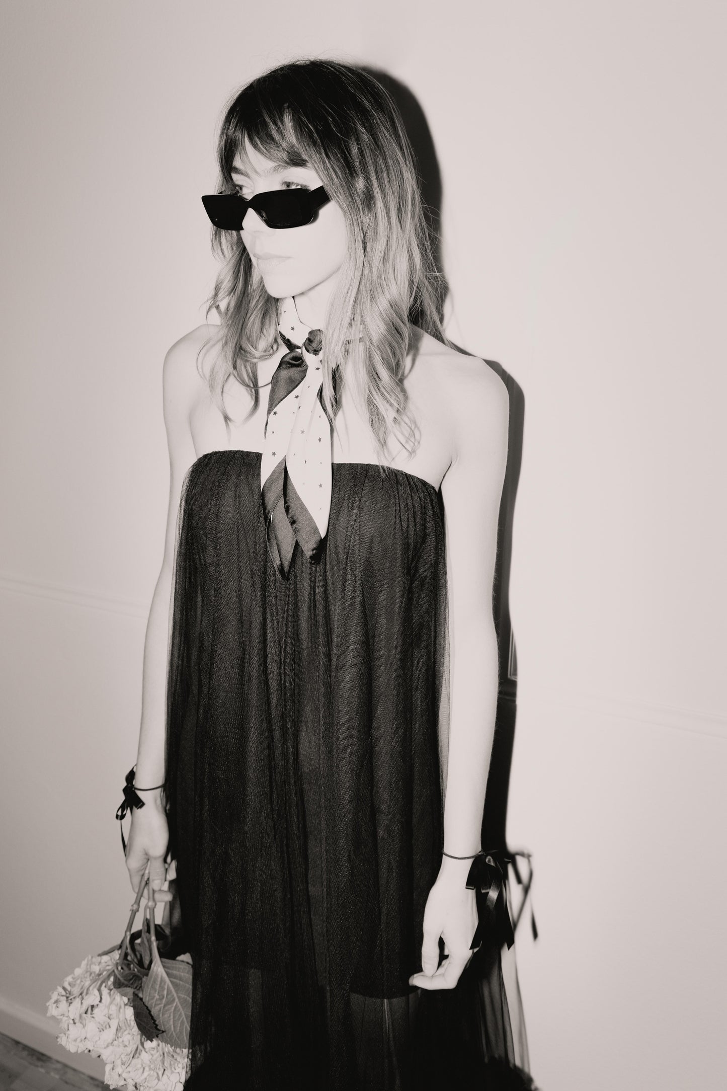 VESTIDO NEGRO DE TULLE